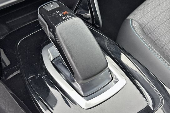 Peugeot 208 Allure BEV 50kWh AT