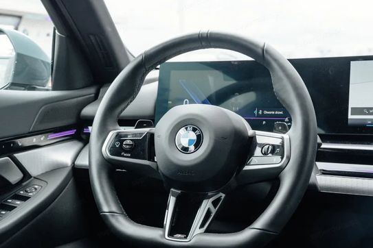 BMW Seria 5 520d xDrive M Sport