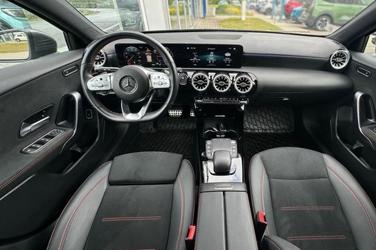 Mercedes Klasa A A 250 e AMG Line 8G-DCT