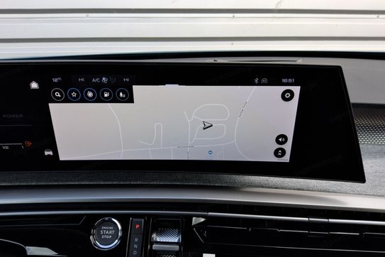 Peugeot 3008 GT 1.2 mHEV e-DCS6