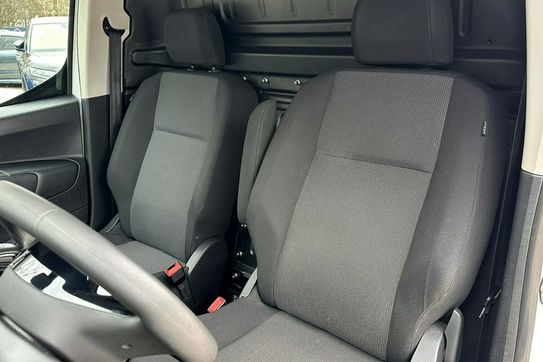Peugeot Partner Van L2H1