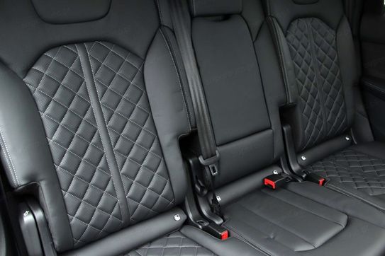 Audi Q7 50 TDI quattro S Line