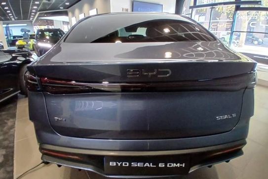BYD Seal 6 DM-i Boost