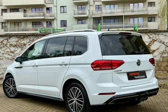 Volkswagen Touran 1.5 TSI R-Line DSG