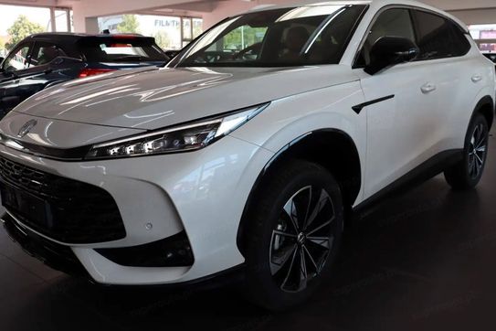 MG HS 1.5T HEV+ Exclusive aut