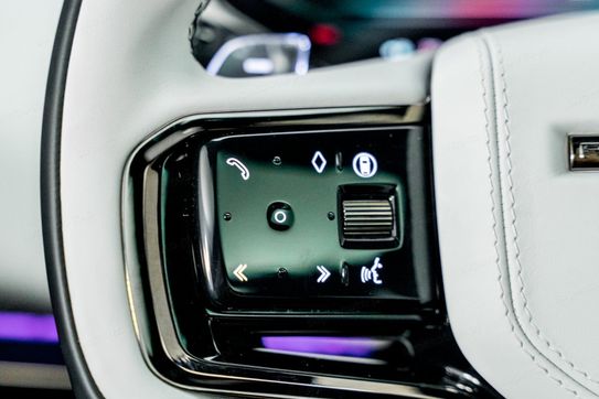 Land Rover Range Rover Sport S 4.4 V8 P635 SV Edition Two