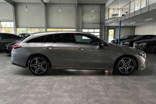 Mercedes CLA 200 AMG Line Shooting Brake
