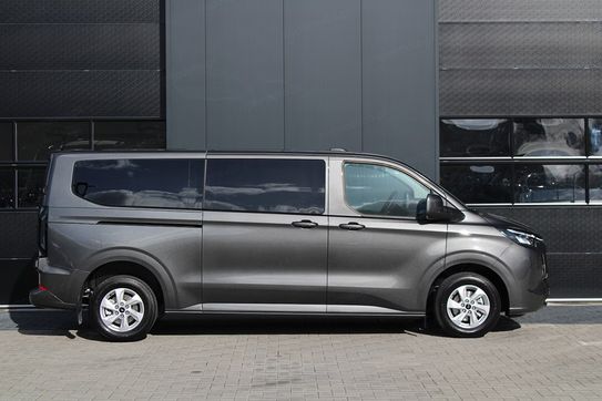 Ford Transit Custom Kombi M1 320 L2H1 Limited A8