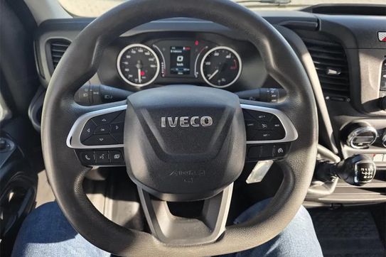 Iveco Daily 35C14 Zabudowa Brygadowa + Wywrotka