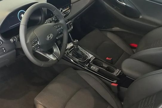 Hyundai i30 1.5 T-GDI 48V Smart DCT