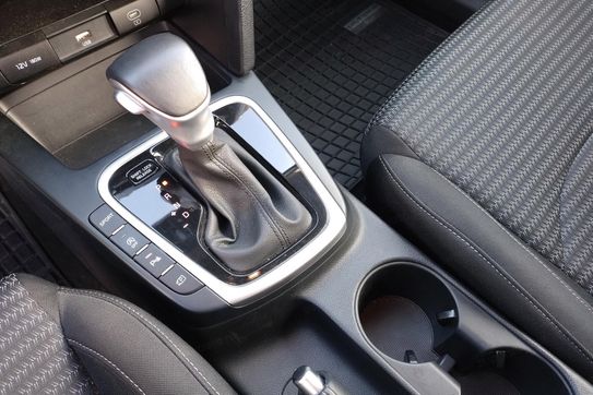 Kia Ceed M 1.5 T-GDI  DCT