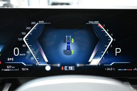 BMW Seria 5 520i mHEV aut