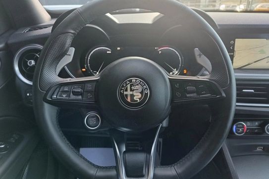 Alfa Romeo Stelvio Turbo Veloce Q4