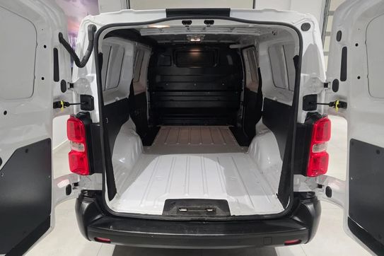 Toyota ProAce D-4D Active L2H1