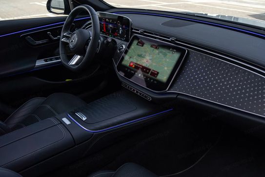 Mercedes Klasa E Kombi 300 de PHEV 4-Matic AMG 9G-Tronic