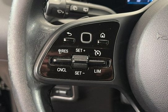 Mercedes GLA 200