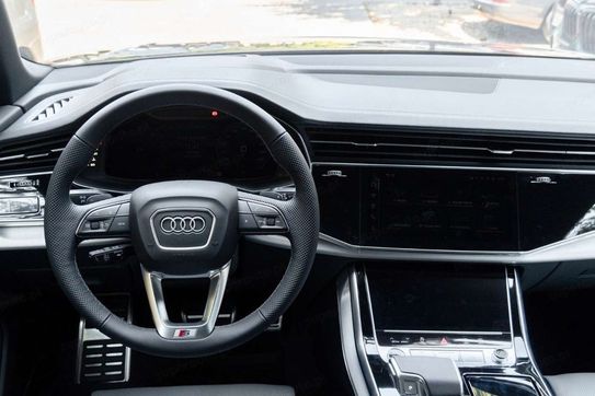 Audi Q7 TDI quattro S Line