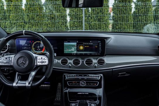 Mercedes Klasa E Amg 63 s 4-Maticplus