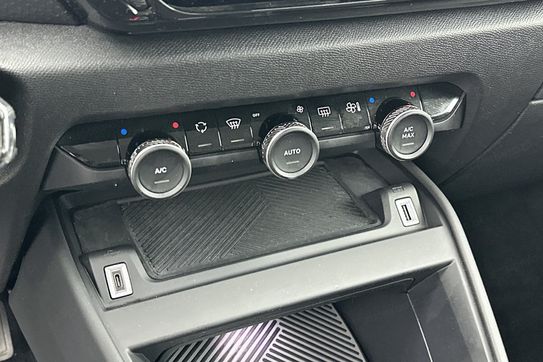 Citroen C4 Feel Pack 1.2 PureTech EAT8