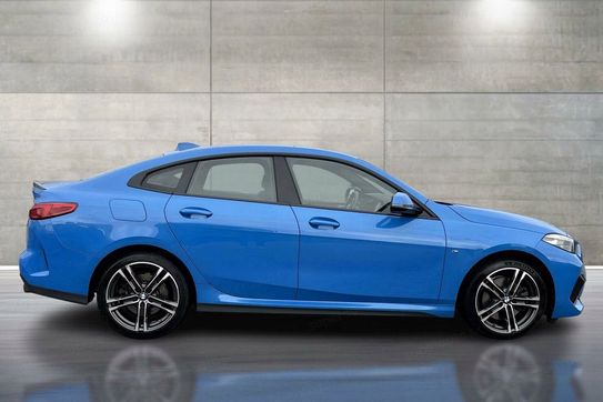 BMW Seria 2 220i M Sport aut