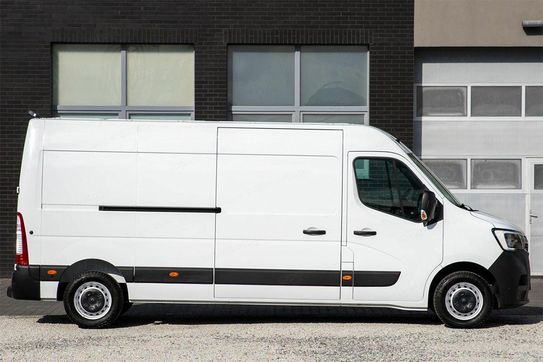 Renault Master L3H2 AT