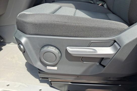 Volkswagen Crafter L4H3 8AT