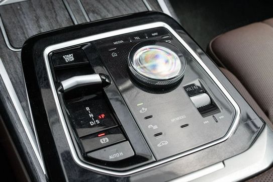 BMW Seria 7 740d xDrive M Sport