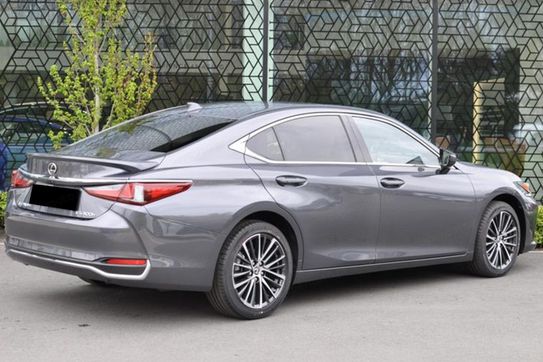 Lexus ES 300h Business Edition 2.5 E-CVT