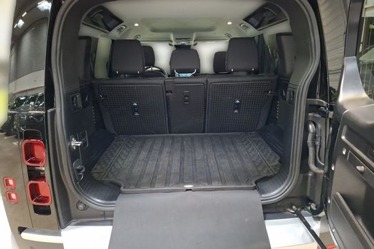 Land Rover Defender 110 Hardtop 3.0 D250 mHEV
