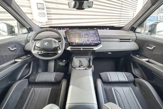 BMW iX3 50 xDrive M Sport