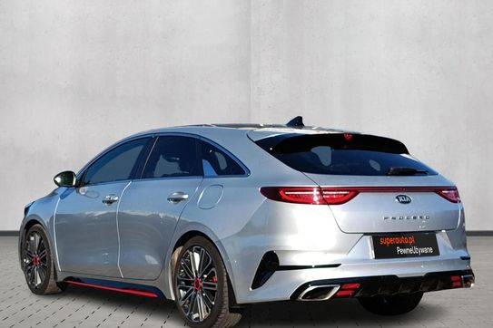 Kia ProCeed 1.6 T-GDI GT DCT