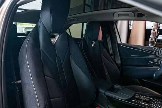 DS N°8 Jules Verne Long Range AWD 97.2kWh