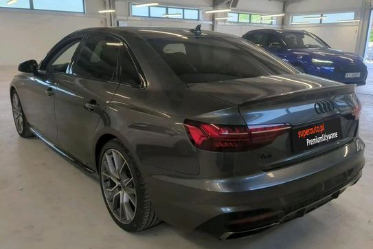 Audi A4 35 TFSI mHEV S Line S tronic