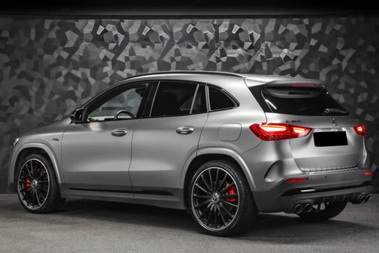 Mercedes GLA AMG 45 S 4-Matic+