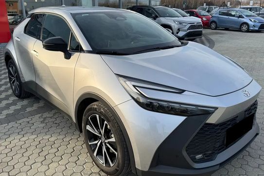 Toyota C-HR Style 2.0 Hybrid Dynamic Force Plug-in