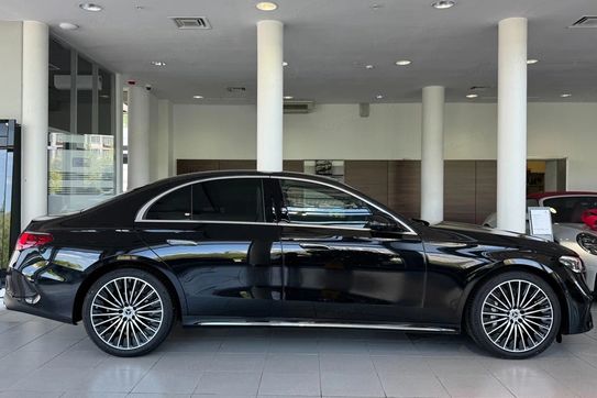 Mercedes Klasa E 220 d  4-Matic AMG