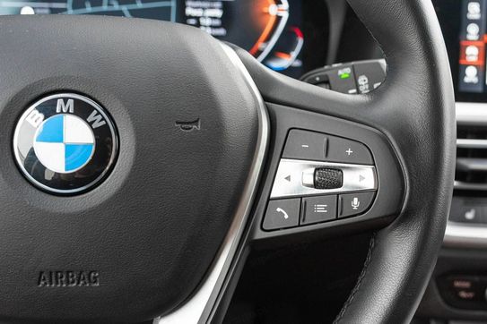 BMW Seria 3 Touring 318i