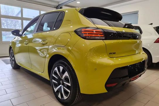 Peugeot 208 Edition e-DCS6 1.2 mHEV
