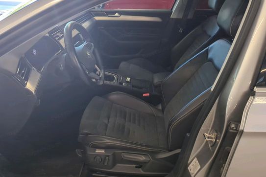 Volkswagen Passat 2.0 TSI R-Line DSG