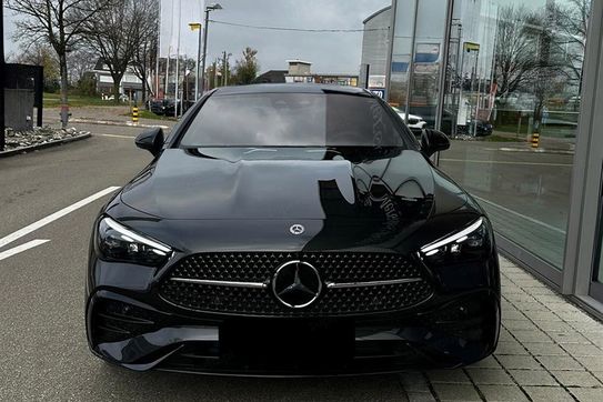 Mercedes CLE 200 4-Matic AMG Line