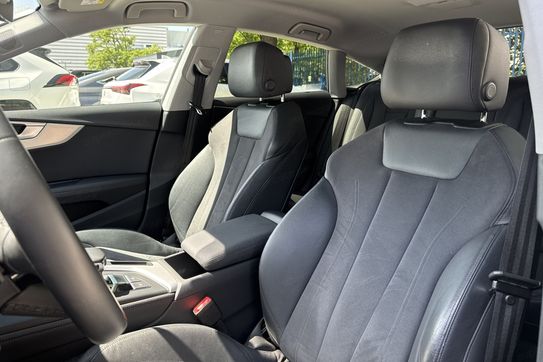 Audi A5 40 TFSI quattro S Line