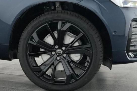 Volvo XC60 B5 B AWD Ultra Black Edition aut