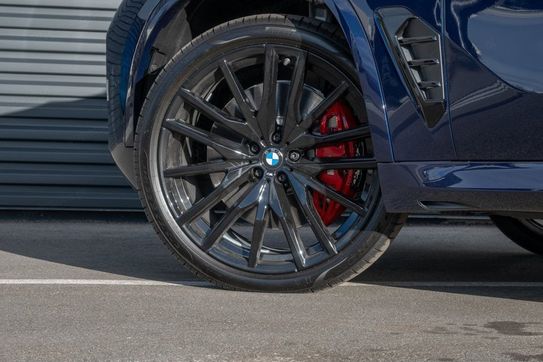 BMW X5 M60i xDrive