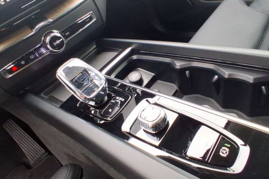 Volvo XC60 B5 B AWD Plus Bright aut