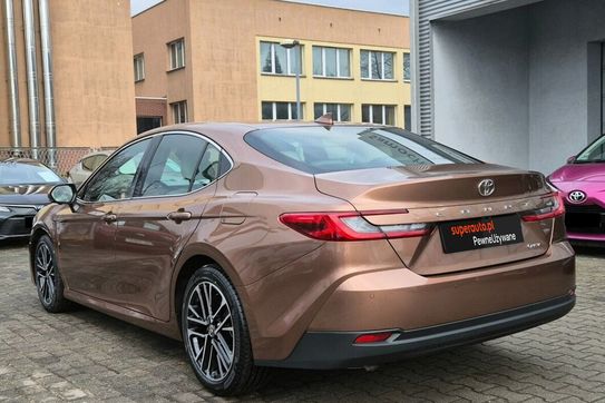 Toyota Camry 2.5 Hybrid Executive e-CVT