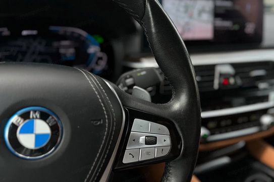 BMW Seria 5 530e Luxury Line