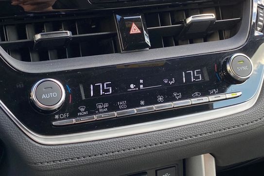 Toyota Corolla Cross Hybrid Executive