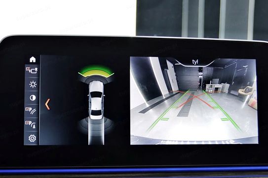 BMW Seria 5 530e xDrive Luxury Line