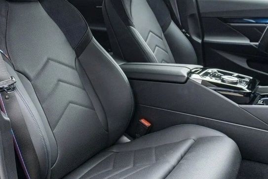 BMW Seria 5 Touring 520d xDrive M Sport