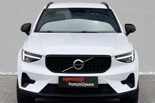 Volvo XC40 B3 Plus Dark